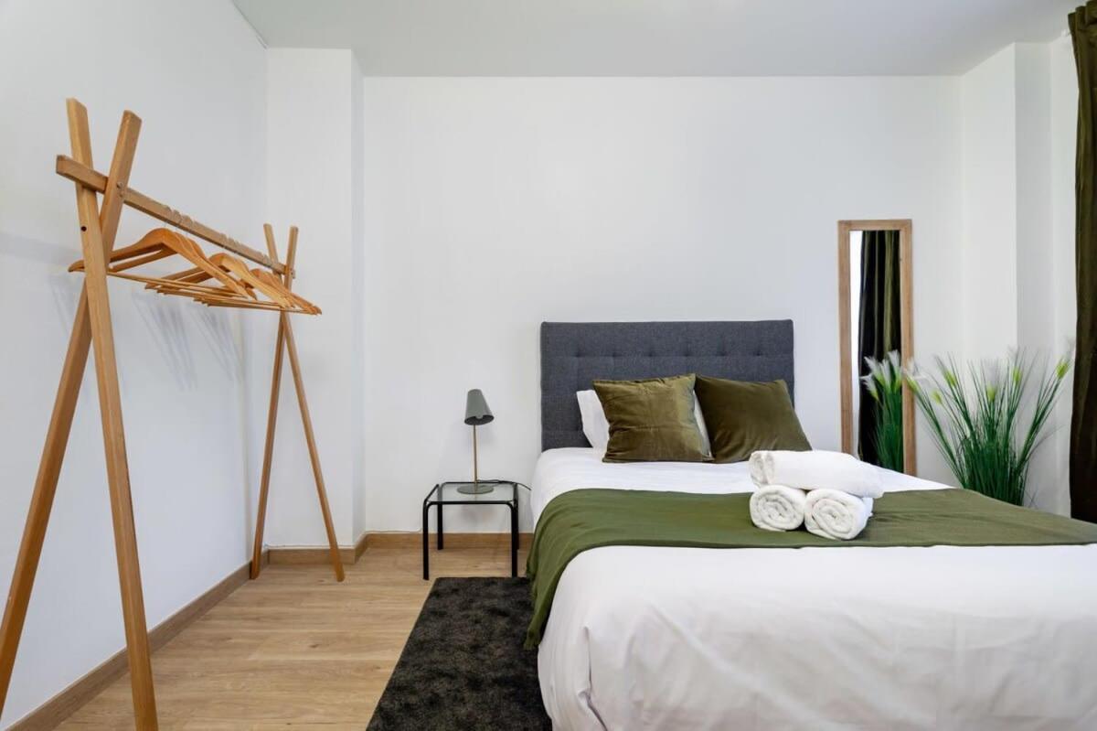 Exclusive Huge 4 Double Bedroom City Center Barcelona Exterior foto